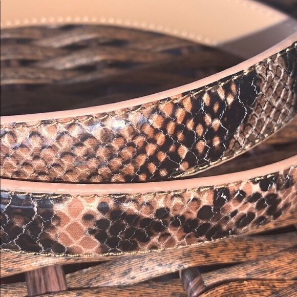 Women’s Belt  - Picture 3 of 5